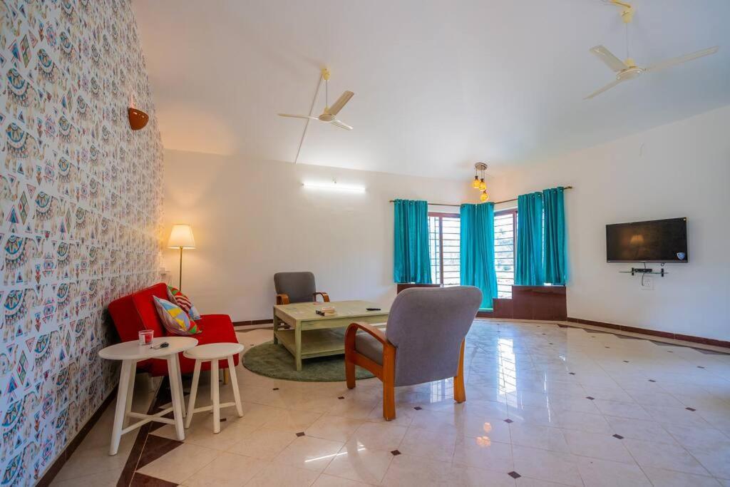 Lake View Villa Gandaulim Экстерьер фото